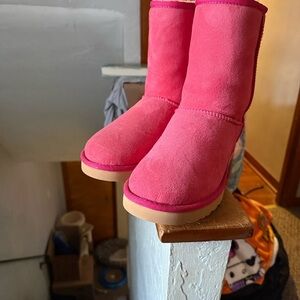 UGG Wmn Lmfd Edition Short Serape Twinface Winter Boot Sunset Red Size 10 NO BOX